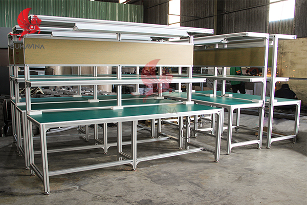 Bàn thao tác nhôm định hình 